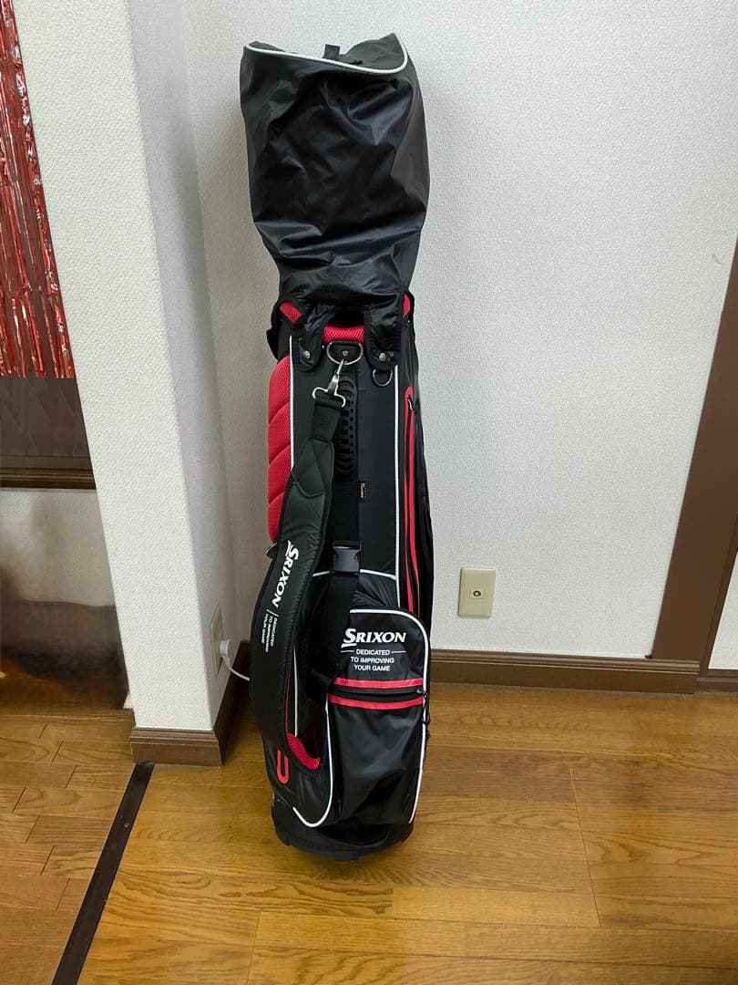 Srixon ゴルフバッグ 黒/赤 - メルカリ