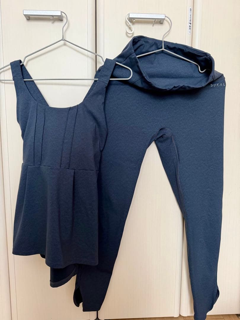 【最終価格】SUKALA ヨガウェア 上下セット Lサイズ SUKALA】ミックスアンドマッチトリプルセットアップ: ヨガウェアLAVA