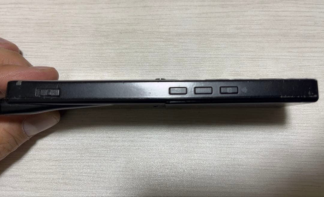 動作確認済】au 初代 INFOBAR ICHIMATSU - メルカリ