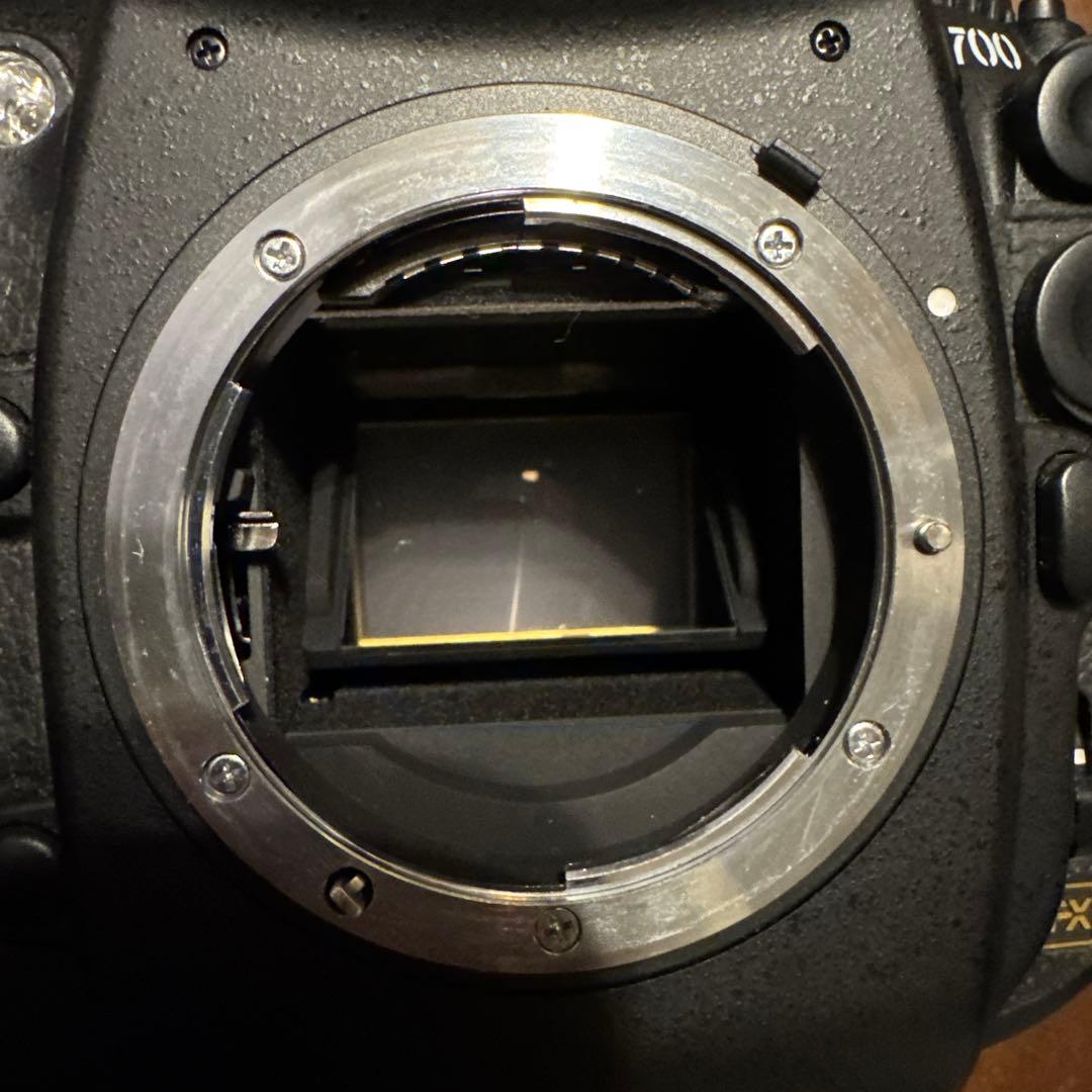 Nikon D700』 非常に良い状態 キズや汚れは無し 動作確認済み - メルカリ