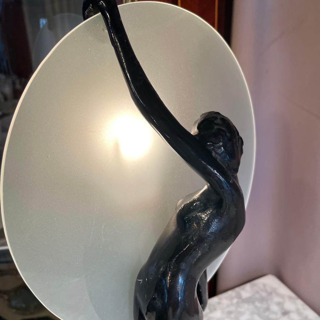 お値下げ‼︎ FRNKART・ヌードウーマンディスクランプ