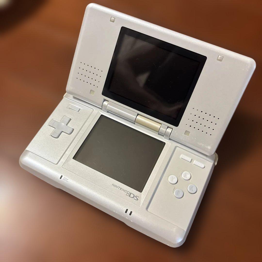 Nintendo DS シルバー 本体 初代 - メルカリ