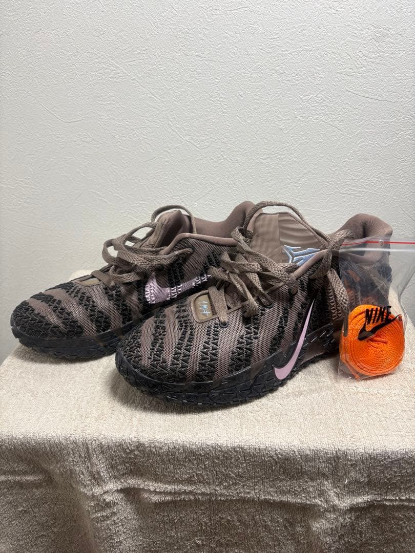 シューズ(男性用) Nike JA 3 EP ナイキ JA 3 ジャ 3 Lunar New Year EP IB6509-200 ジャ・モラント