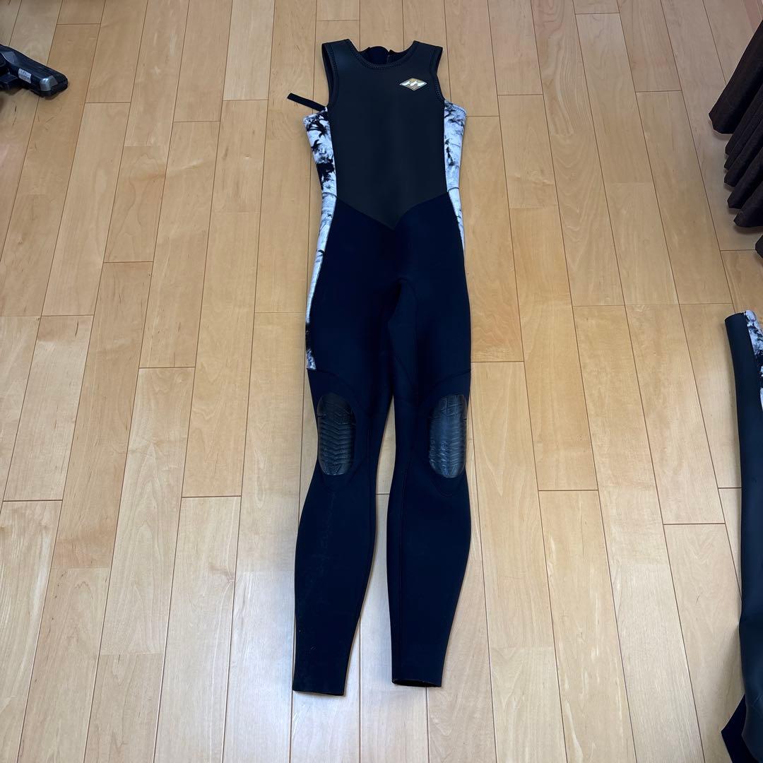 shinya.5047 様 BILLABONG ロングジョン タッパー セット - メルカリ