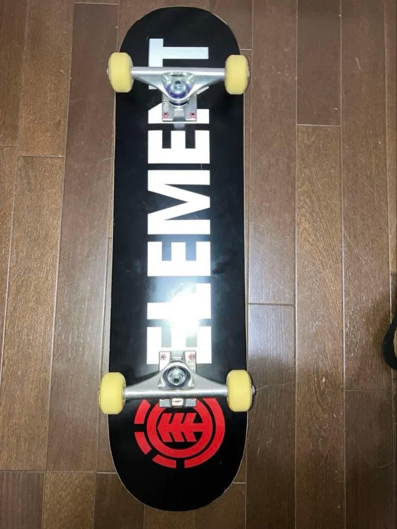 スケボーコンプリート　　venture 5.25 8インチ　element 29718_1.jpg