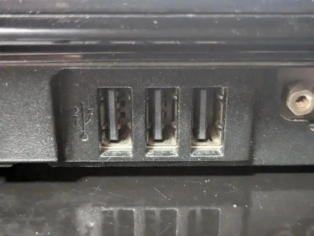 部品高騰】ノートPC FMVNFG70NB 玄人向け 絶版部品多数 - メルカリ