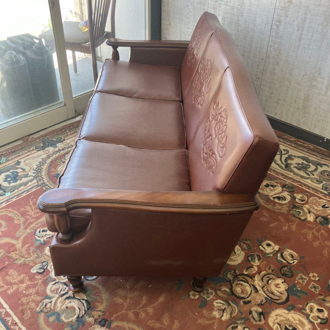 昭和レトロ オールドカリモク 古家具 三人掛けレザーソファー アーム