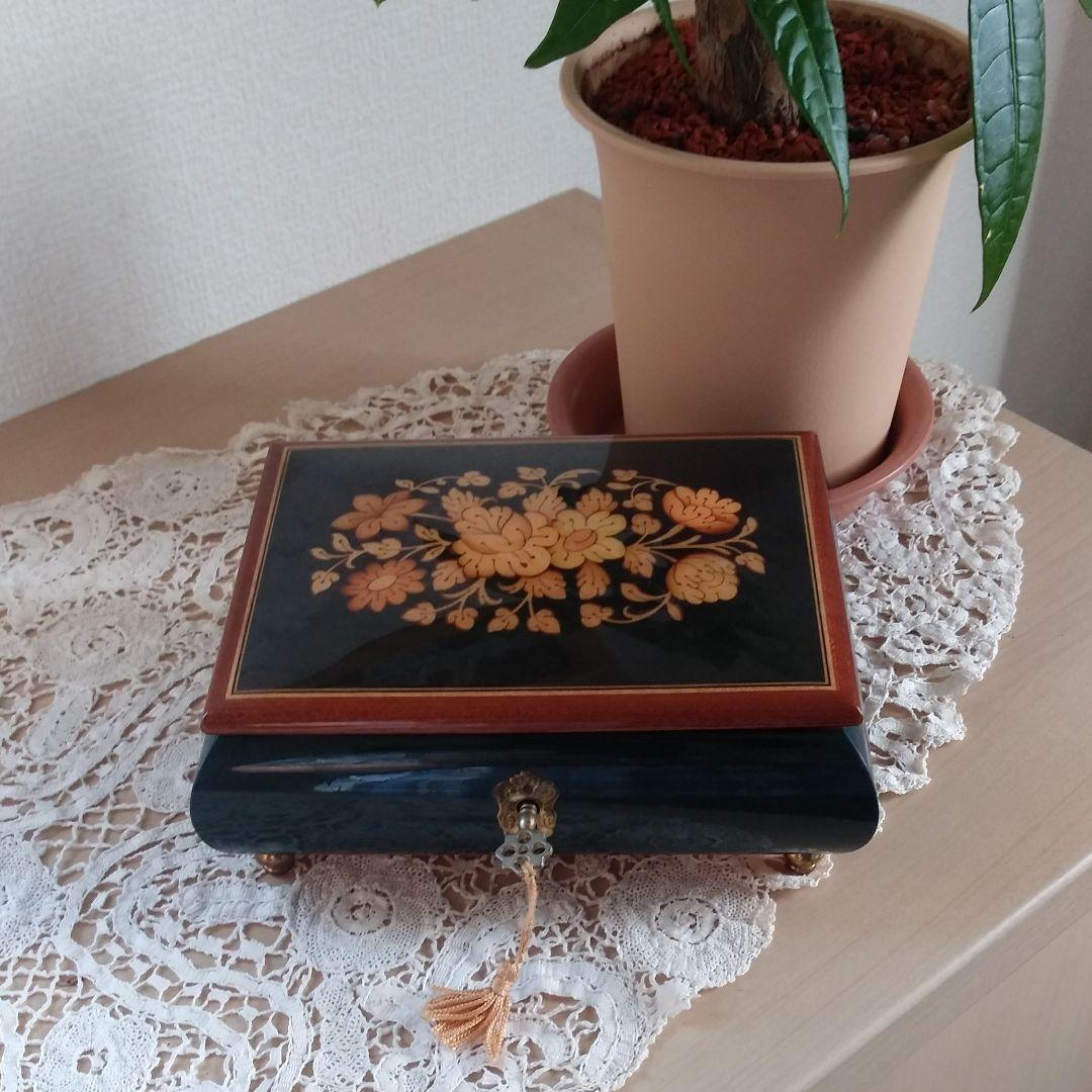 オルゴール (Gueissaz Jaccard) スイス製品 スイス製 GUEISSAZ-JACCARD