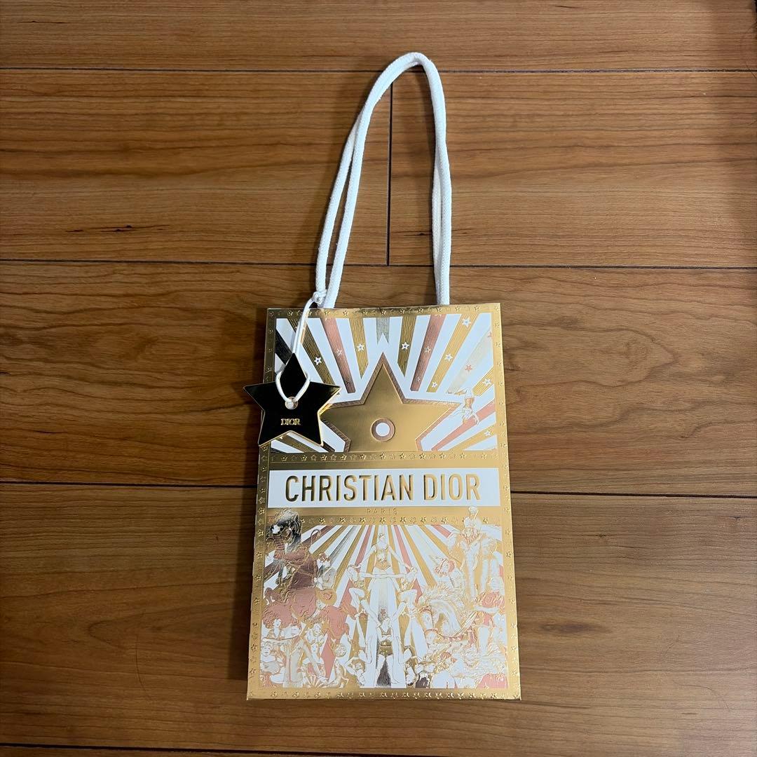 Dior ディオール2025 クリスマスホリデー限定 ショッパーチャーム付き