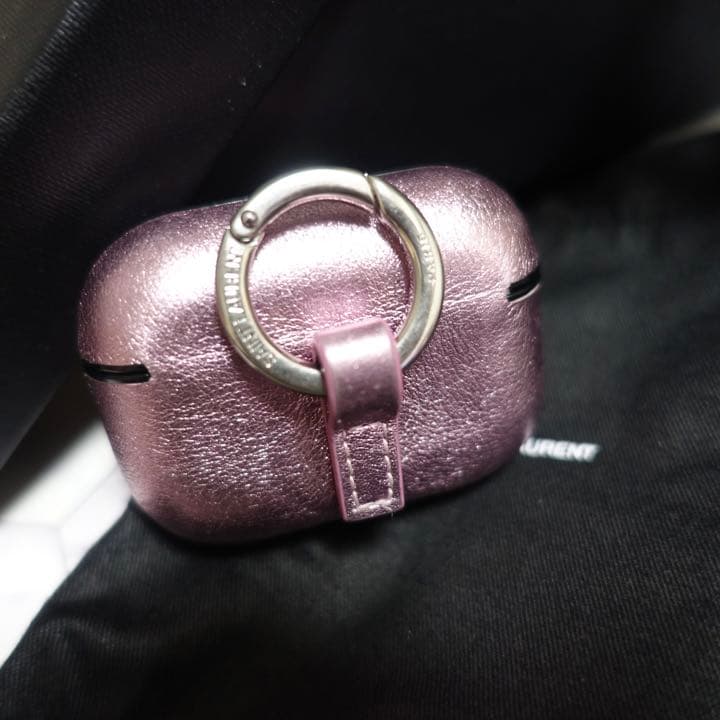 Saint Laurent】AirPods proケース(限定色) - メルカリ
