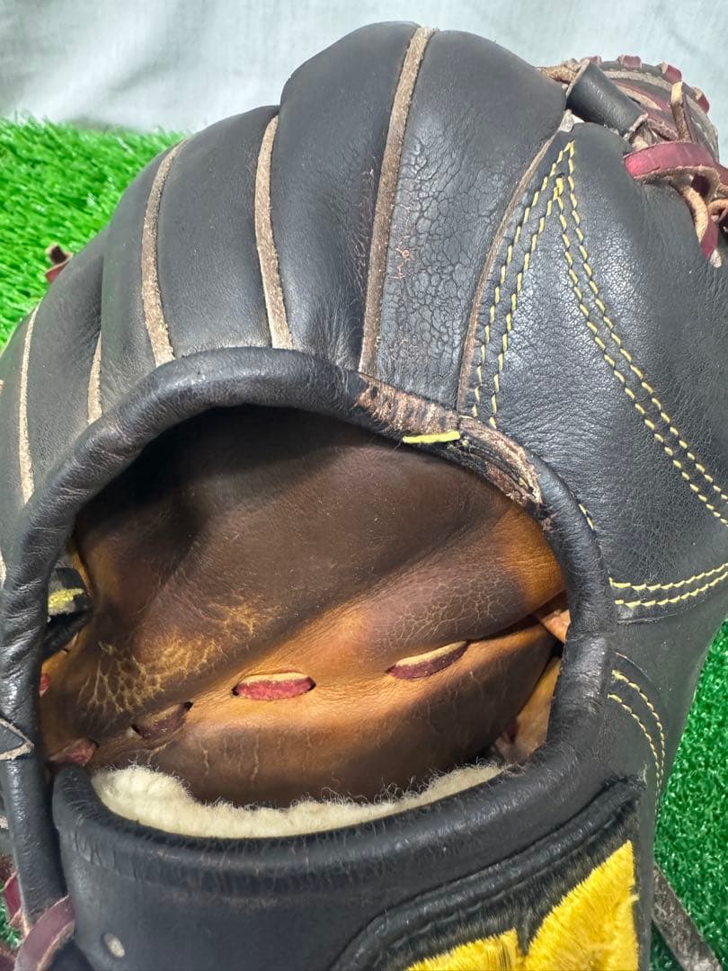 プロ支給品 小笠原道大選手実使用グローブ ミズノプロ