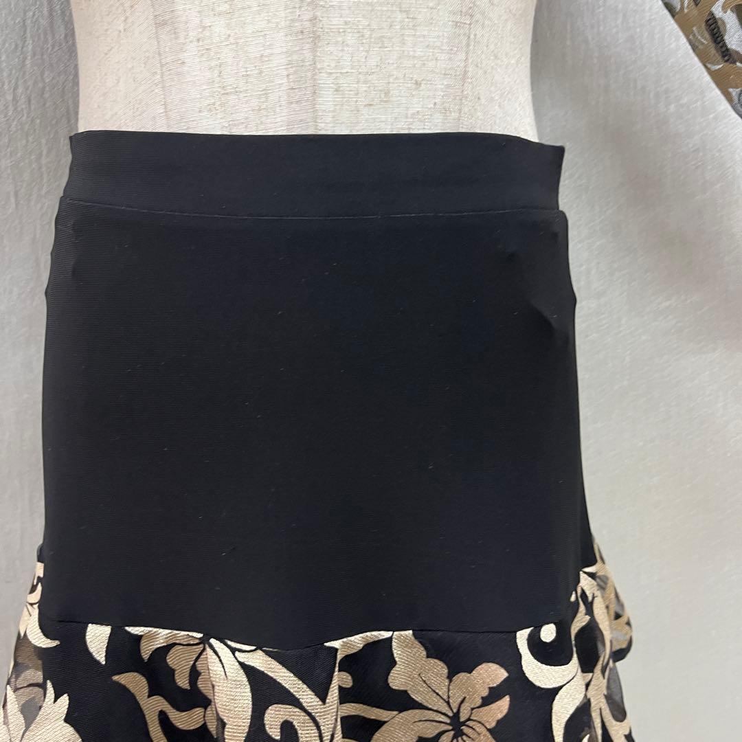 新品 社交ダンス セットアップ 黒地にゴールドプリント ドルマン