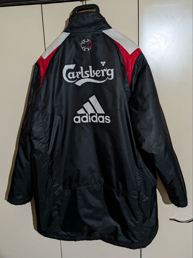 Liverpool FC adidas ベンチコート 黒 赤 Lサイズ - メルカリ