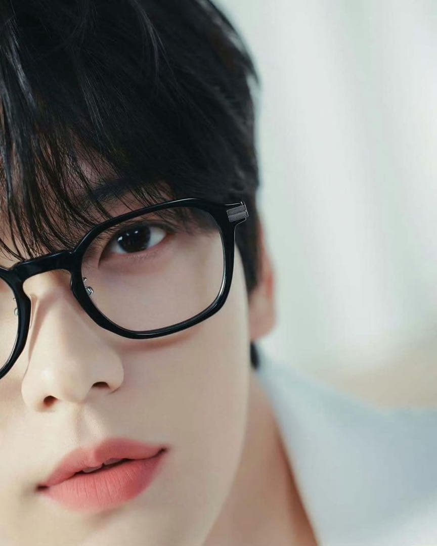 TXT スビンSOOBIN × INTO U 限定コラボセット ⑥ - メルカリ