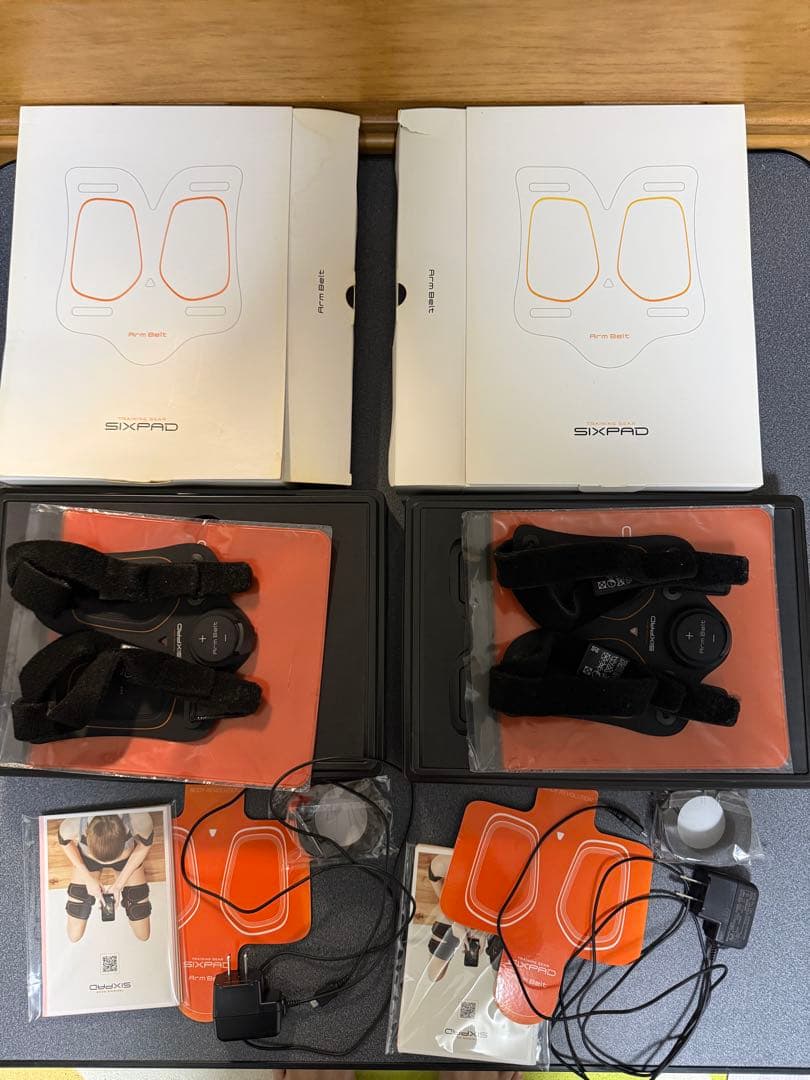 エムティージー シックスパッド アームベルト SP-AR2211F ×2セット MTG SIXPAD ArmBelt シックスパッド アームベルト SP-AR2211F | ノジマ