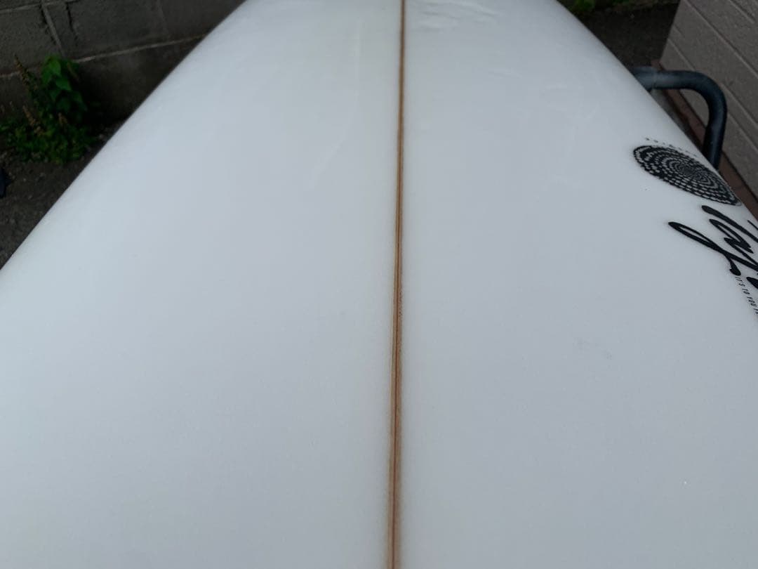 ジャスティスサーフボード、バラクーダシモンズ - メルカリ