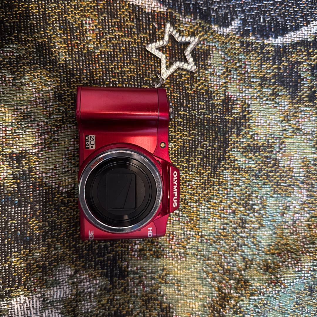 Olympus コンパクトデジタルカメラ レッド Tough TG-7 レッド(Tough TG-7 レッド): コンパクトデジタルカメラ