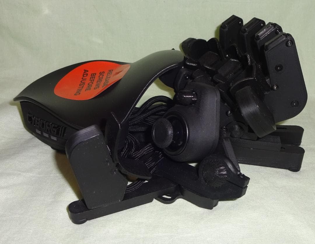 Azeron cyborgⅡcompact 最新Rev.7 美品 Amazon | AZERON サイボーグ Ⅱ ゲーミングキーパッド：PCゲーム向けの