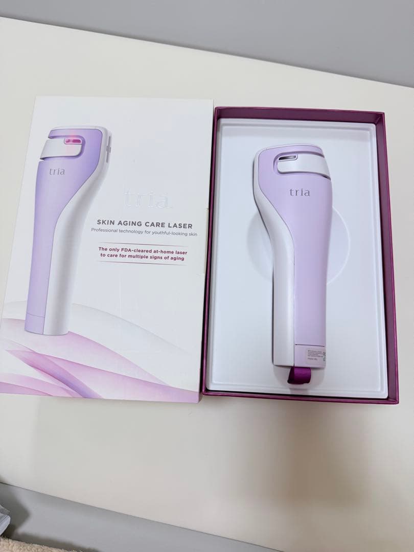 ボディ・フェイスケア Tria Skin Aging Care Laser Amazon.co.jp: トリア・スキン エイジングケアレーザー レーザー美顔器