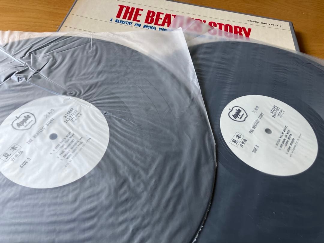 新品同様 ストリー ノーヒゲ 白ラベル ラベル二重印刷 ビートルズ 物語