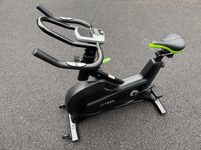 FITBOX第三世代 FBX-002B_01 地域限定 - メルカリ