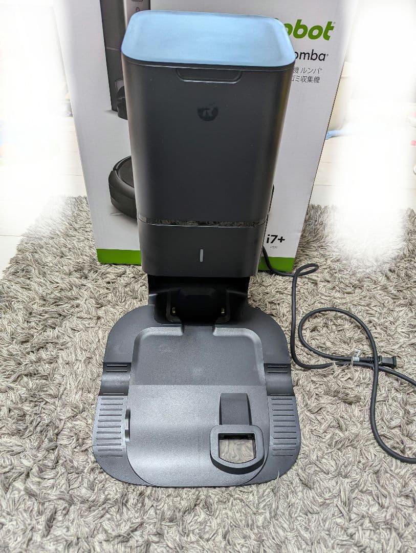 ジャンク】ルンバ i7+ セット（自動ゴミ収集機 クリーンベース付）元箱