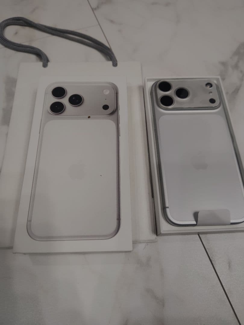 iPhone 17 Pro Max 256GB 本体 ＋ 盗難・紛失プラン 本体 ＋ 盗難・紛失プラン iPhone 17 Pro Max 256GB - メルカリ