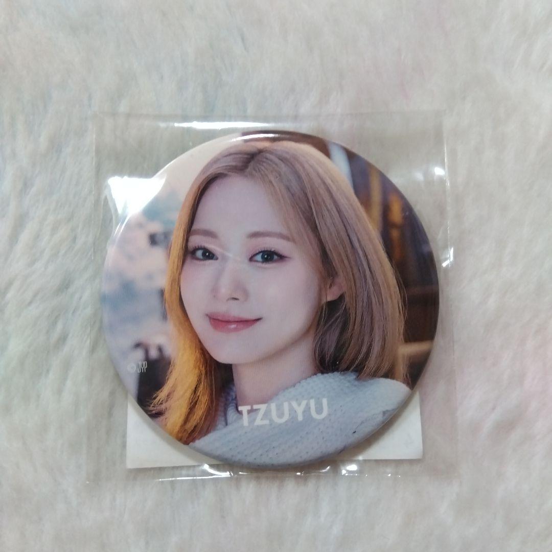 twice jyp ポップアップ 2024 缶バッチ ツウィ - メルカリ