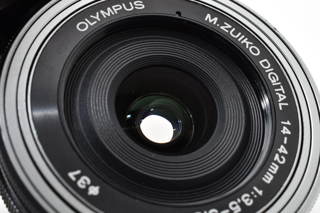 ★極美品★オリンパス M.ZUIKO 14-42mm f3.5-5.6 EZ