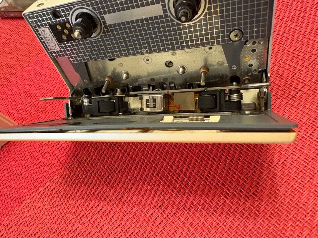 TOSHIBA Walky KT-AS10 状態が非常に悪いジャンク品。 - メルカリ