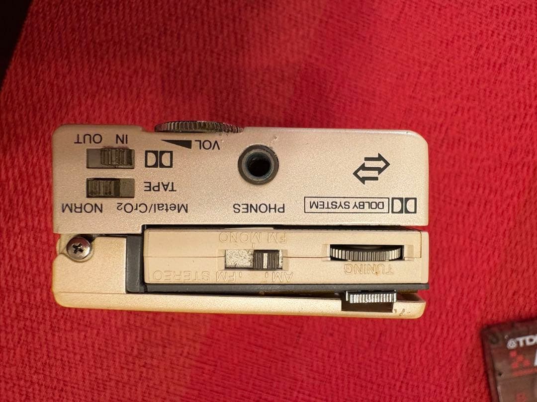 TOSHIBA Walky KT-AS10 状態が非常に悪いジャンク品。 - メルカリ