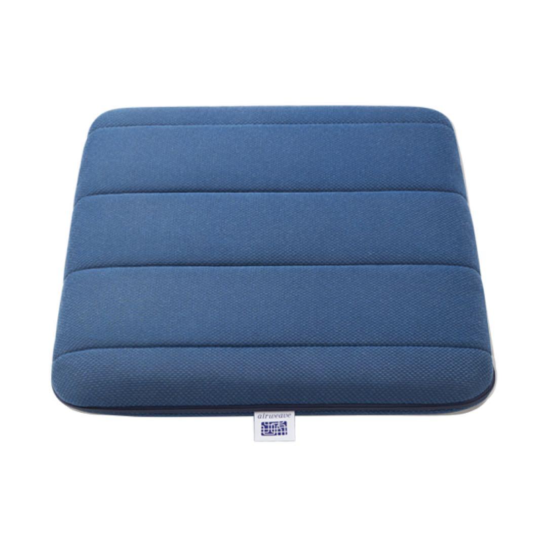 【エアウィーヴ】airweave cushion ネイビー Amazon.co.jp: エアウィーヴ(airweave) クッション ネイビー 高反発