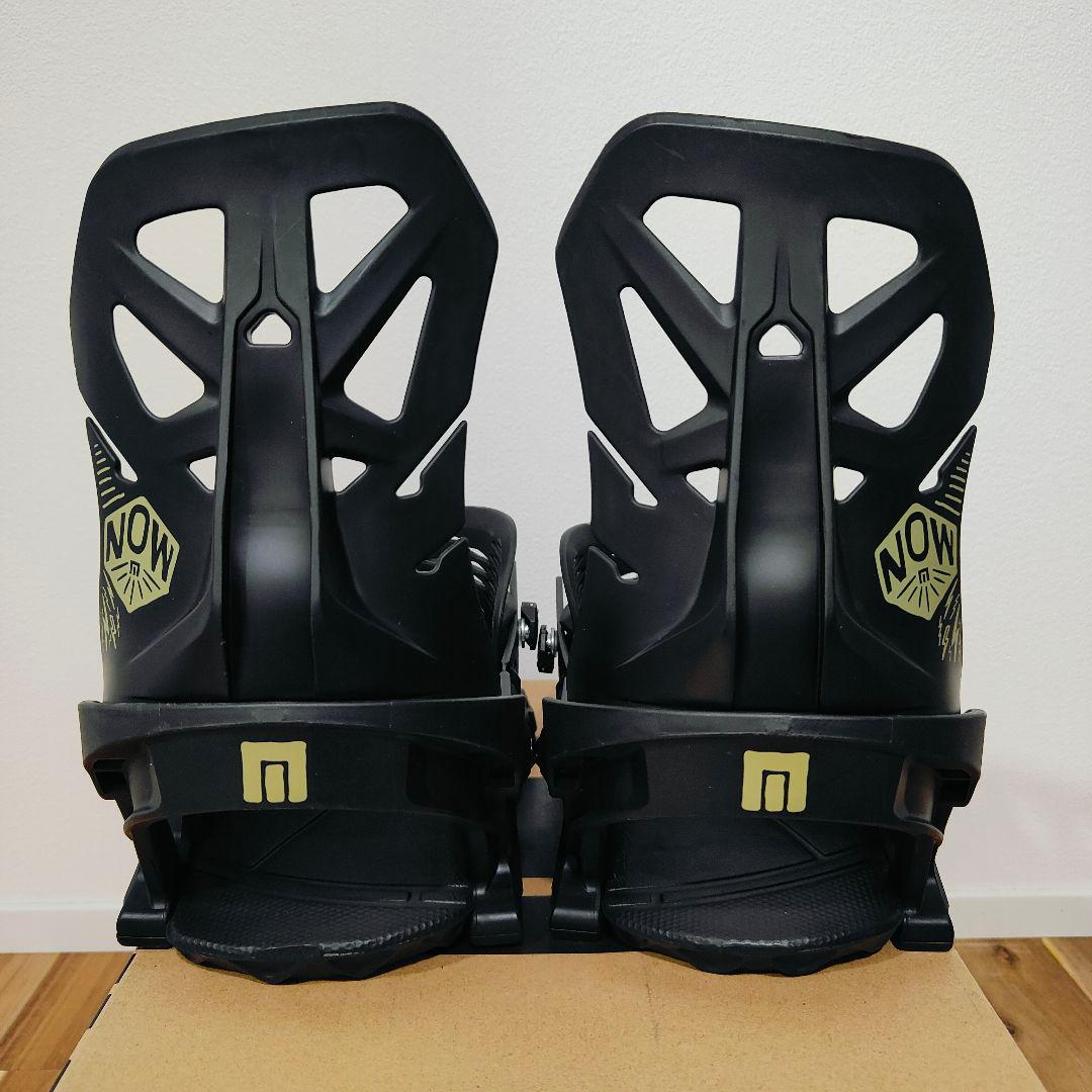 美品】 NOW BRIGADE バインディング Mサイズ(25〜28.5㎝) - メルカリ