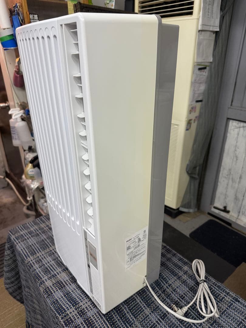 シーズンオフの為お安くしております】ハイアール ウインドエアコン JA-16S