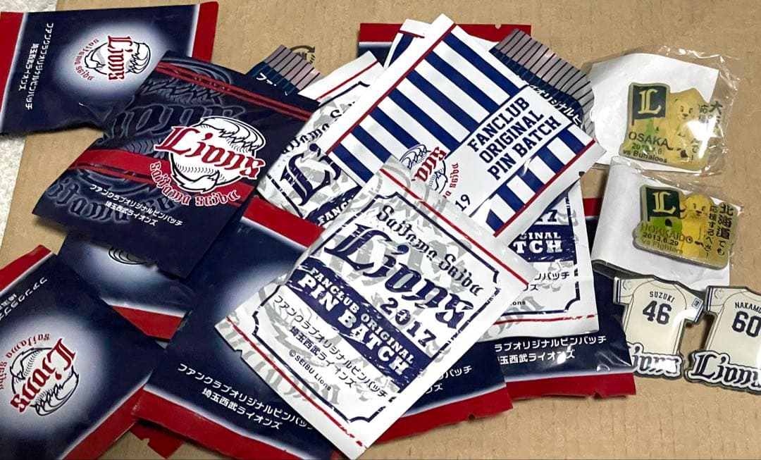 埼玉西武ライオンズ ピンバッジ 21個セット レオ 中村剛也 ピンバッチ