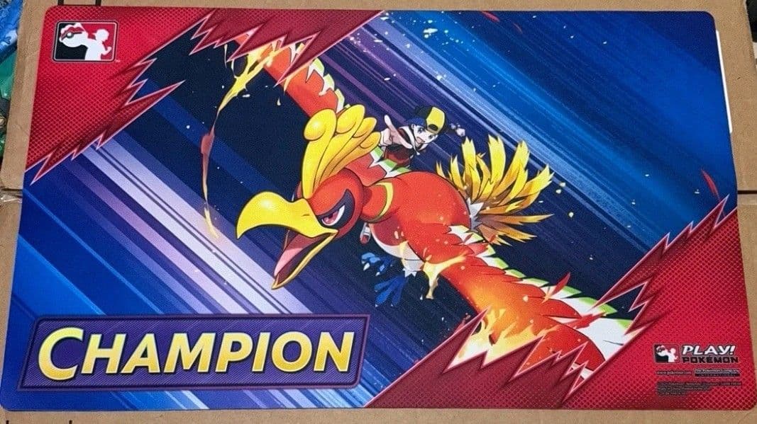 海外限定】ヒビキのホウオウ 海外 プレイマット Champion 未使用