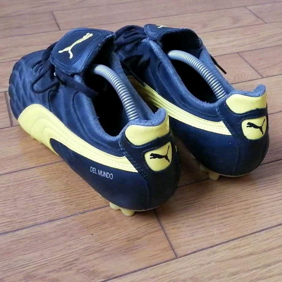 PUMA プーマ デルムンド GCI FG （ブラック✕イエロー） - メルカリ