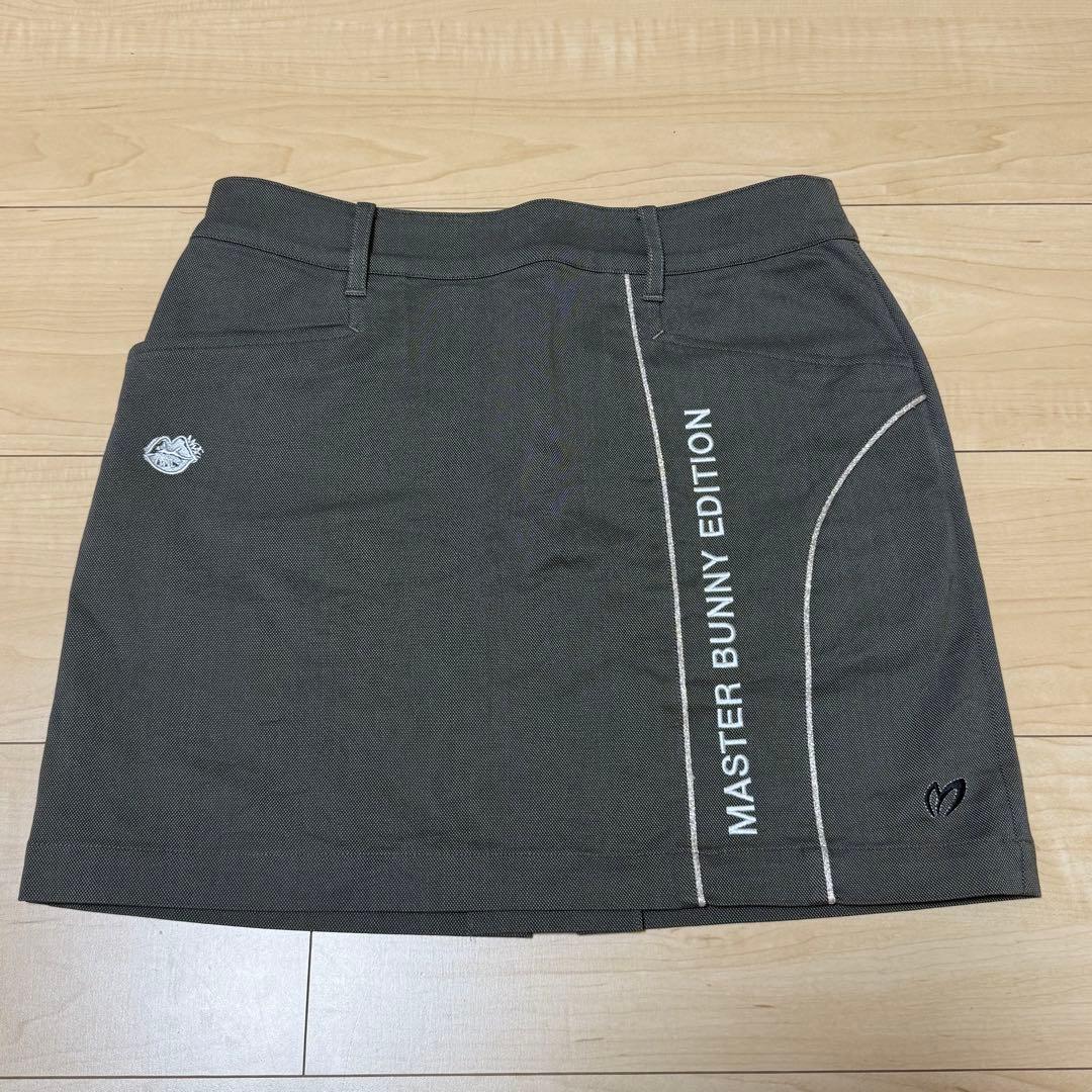 美品　MASTER BUNNY EDITION スカート カーキ　0サイズ 新品】マスターバニー 中綿スカート カーキ フロントジップ 発熱