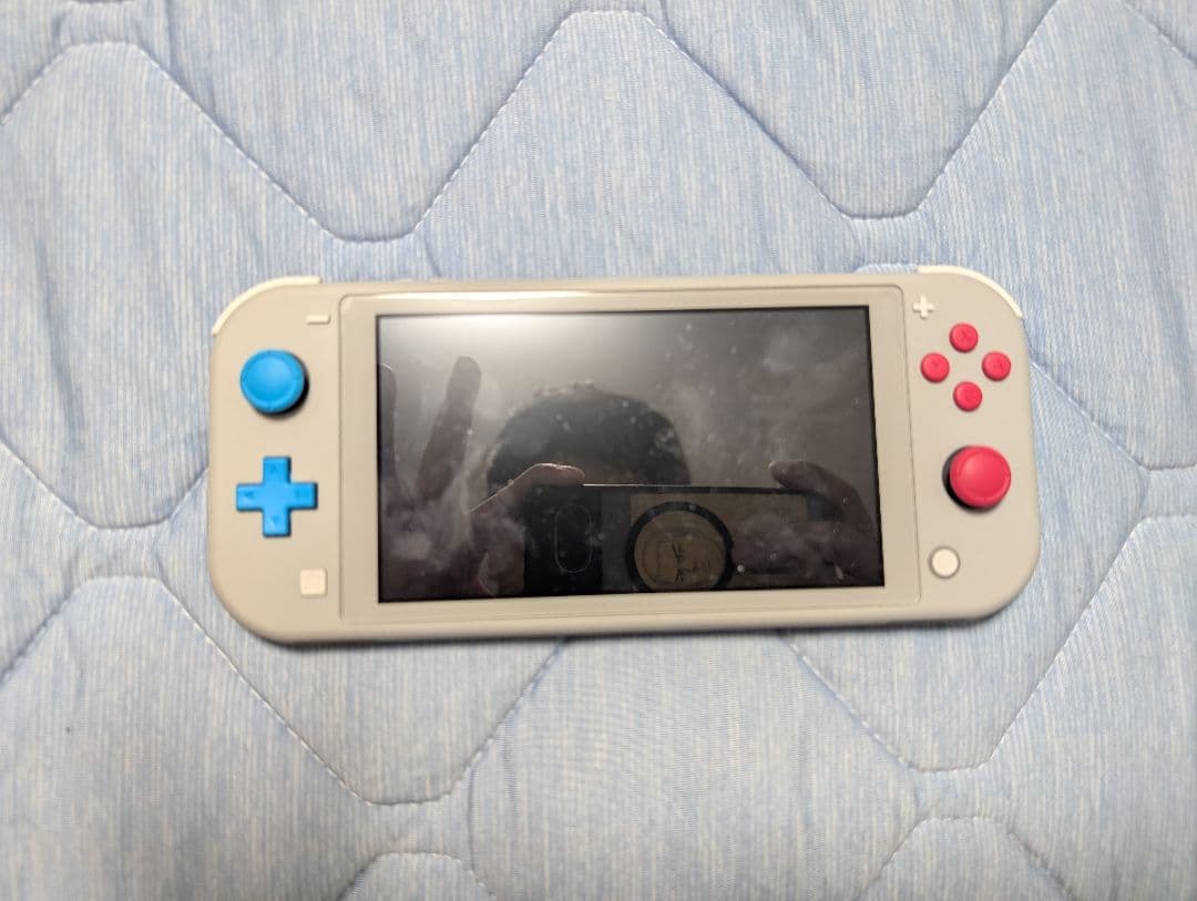 Nintendo Switch Lite　ザシアン・ザマゼンタ Amazon.co.jp: Nintendo Switch Lite ザシアン・ザマゼンタ : Video Games