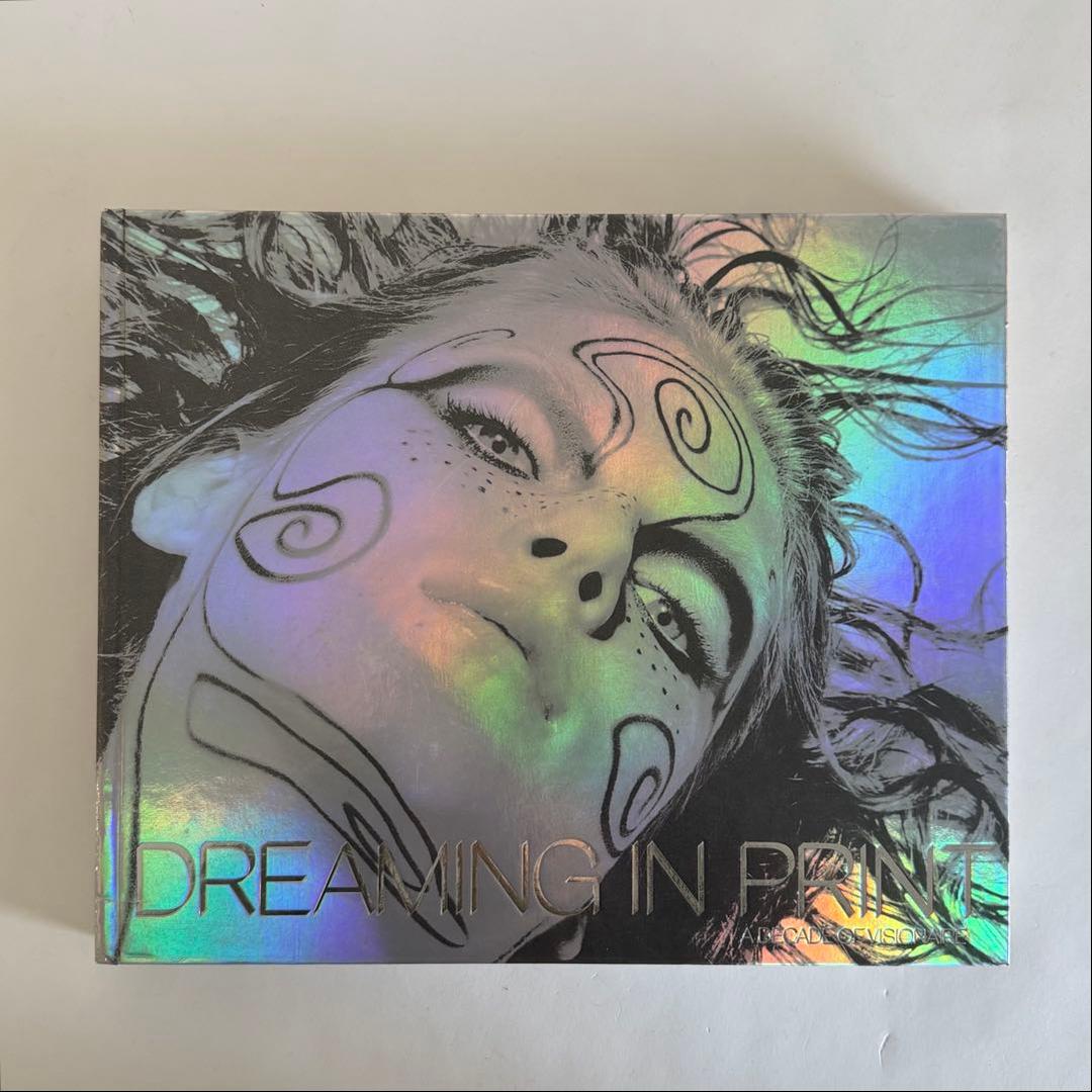 希少】Visionaire 10周年記念本 マルジェラ ギャルソン掲載 写真集