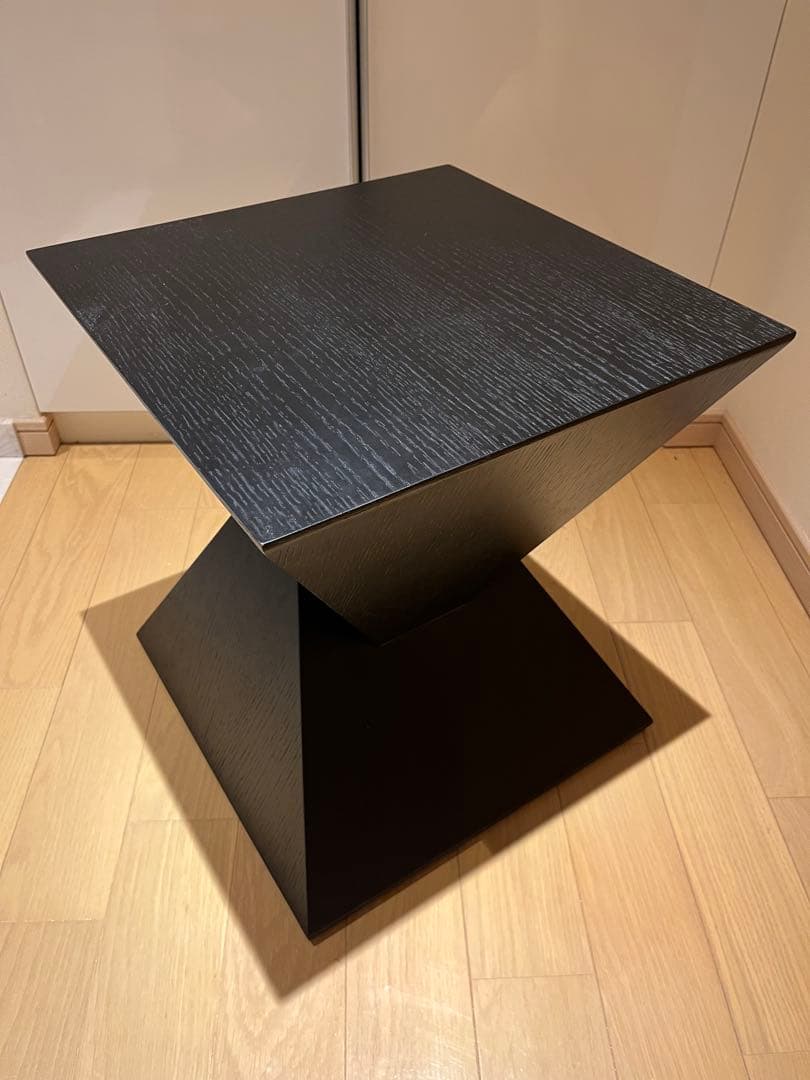 AbitaStyle/アビタスタイル　遠藤照明　サイドテーブル　美品 AbitaStyle アビタスタイル 遠藤照明取扱い ラブリエ11 サイドテーブル