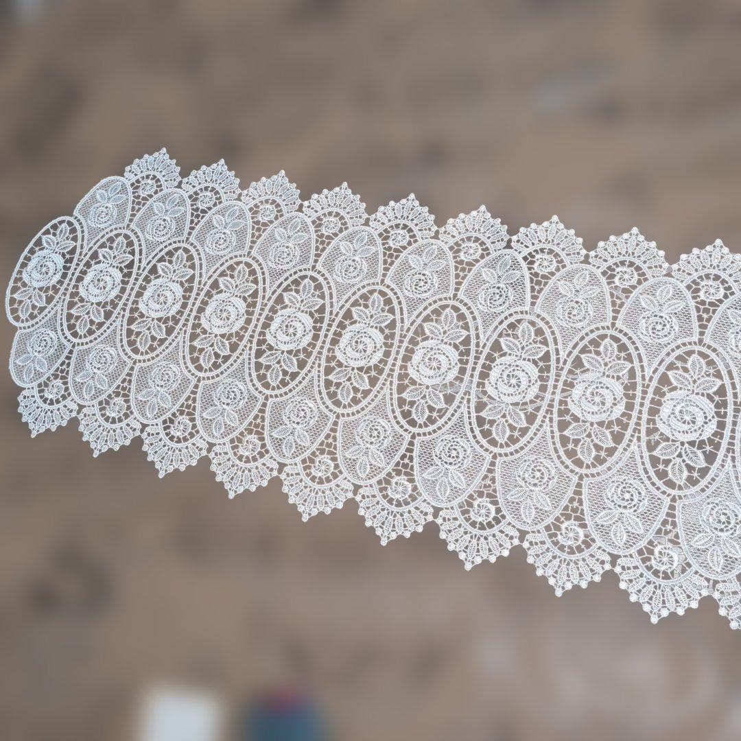 近沢レース テーブルクロス テーブルセンター - メルカリ