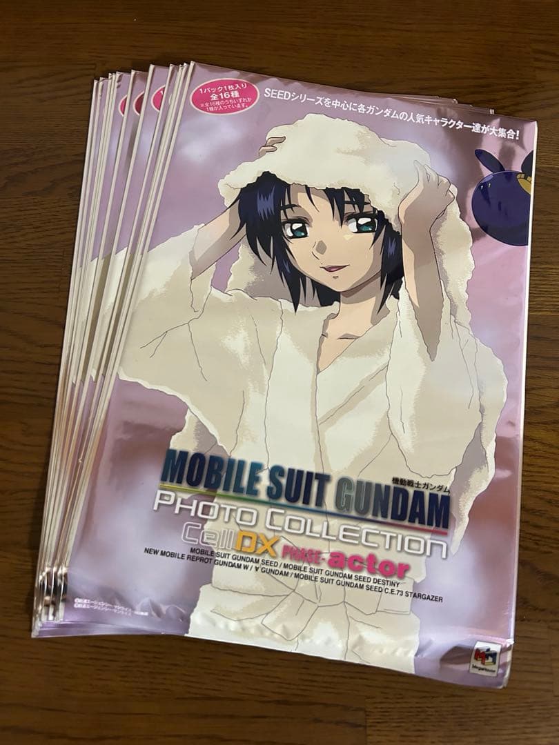 機動戦士ガンダム フォトコレクション Cell DX PHASE-actor - メルカリ