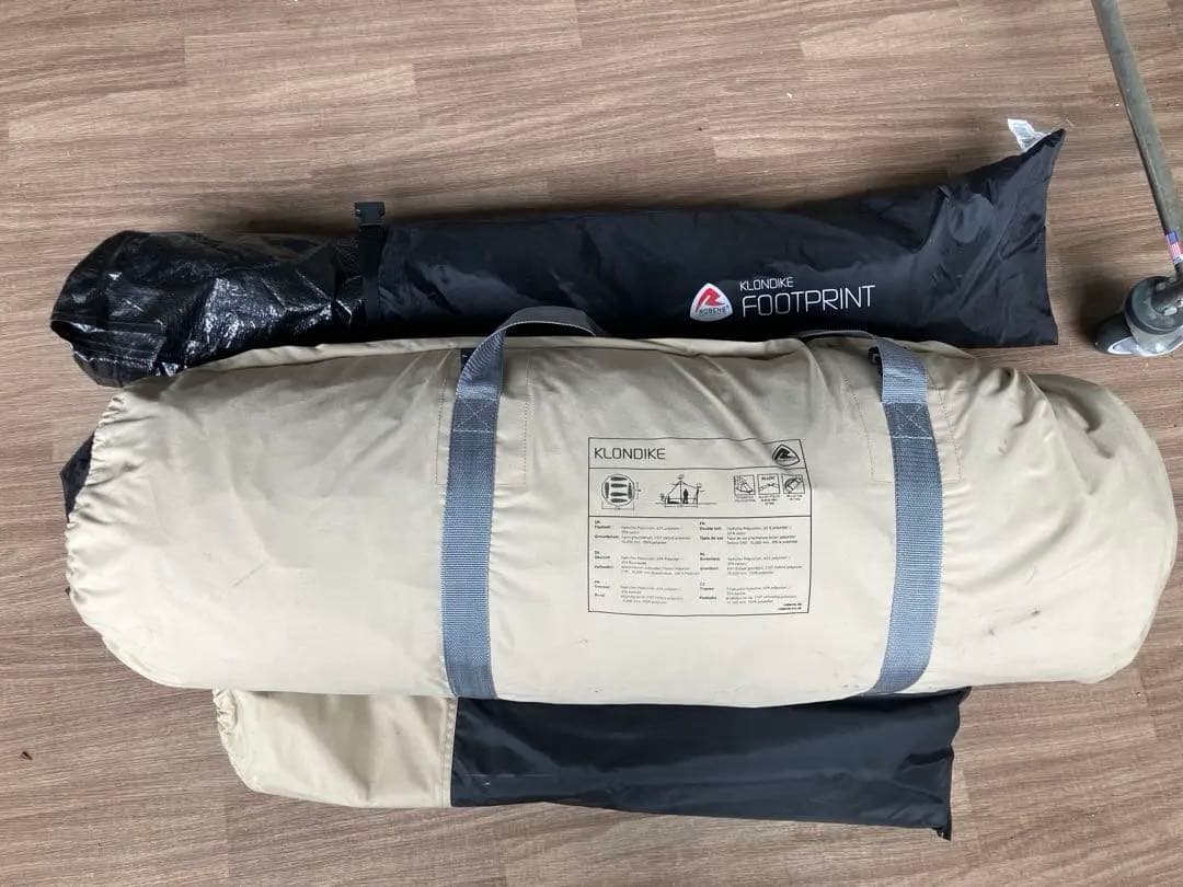 ローベンス　クロンダイク　ワンポールテント　6人用　フットプリント付き ROBENS（ローベンス） 【並行輸入品】ローベンス クロンダイク