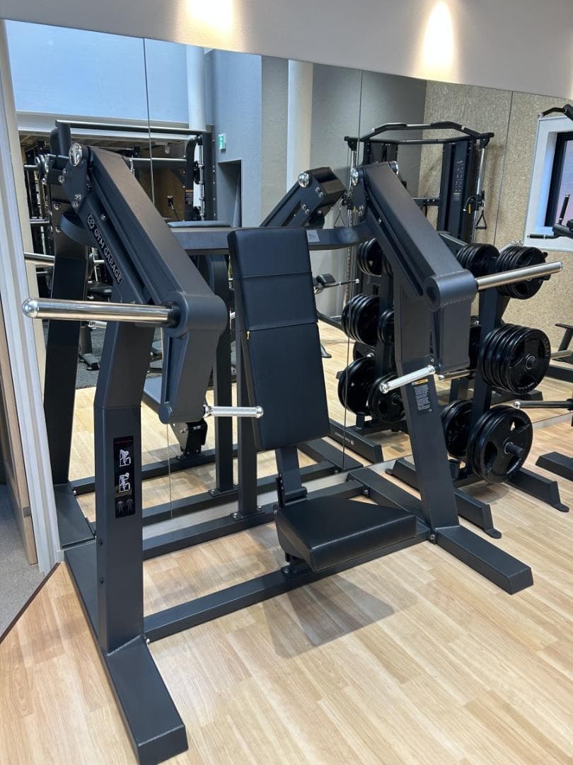 GYM GARAGE インクラインチェストプレス（プレートロード