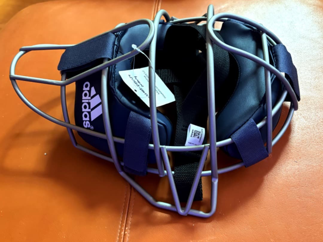 新品USA限定発売最高級☆adidasProキャッチャープロテクター＋レガース