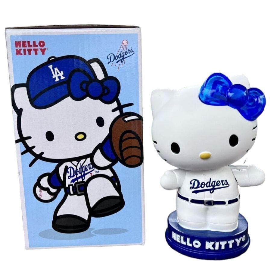 非売品MLBドジャース ハローキティ ライトアップ野球大谷翔平 山本由伸