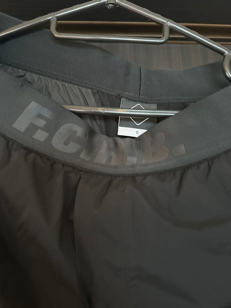 ブリストルズボン シャカシャカ - メルカリ