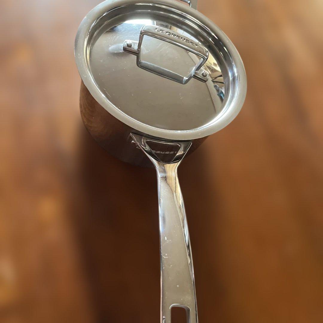 ル・クルーゼ　ステンレススチール 片手鍋 18cm 蓋付き ル・クルーゼ ルクルーゼ Le Creuset 片手鍋 ソースパン 18cm 蓋付き