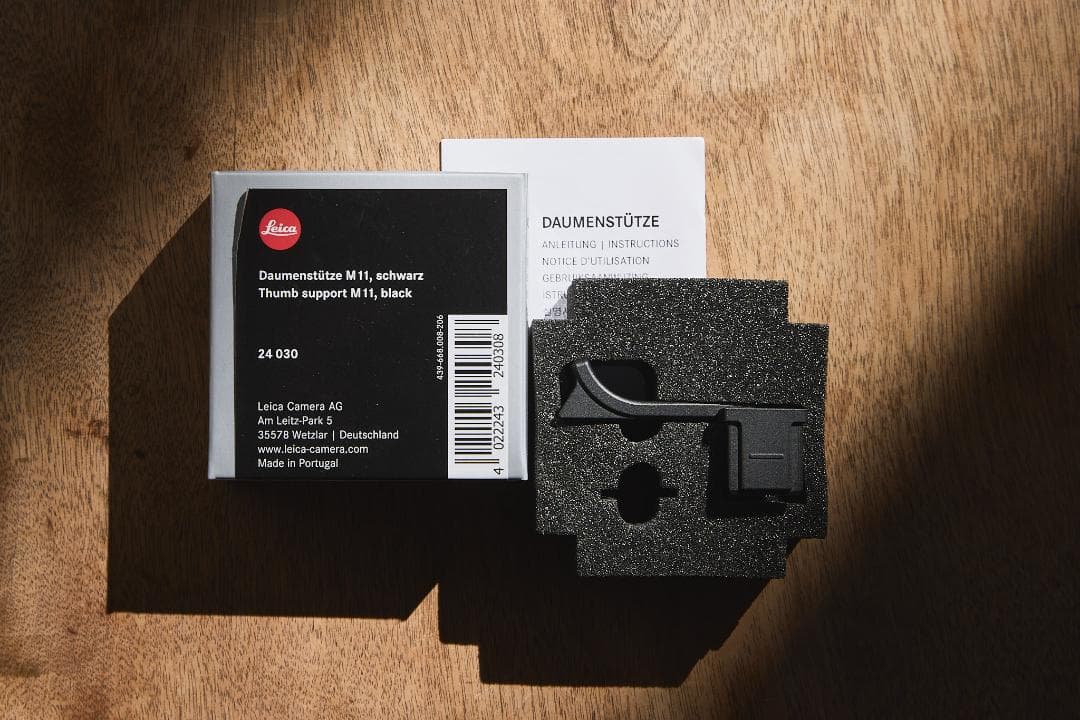 LEICA ライカ M11用純正サムレスト　元箱付き M11用 サムレスト ブラック / ライカオンラインストア